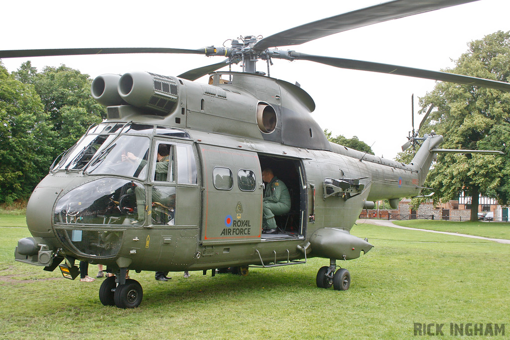 Westland Puma HC1 - XW213 - RAF