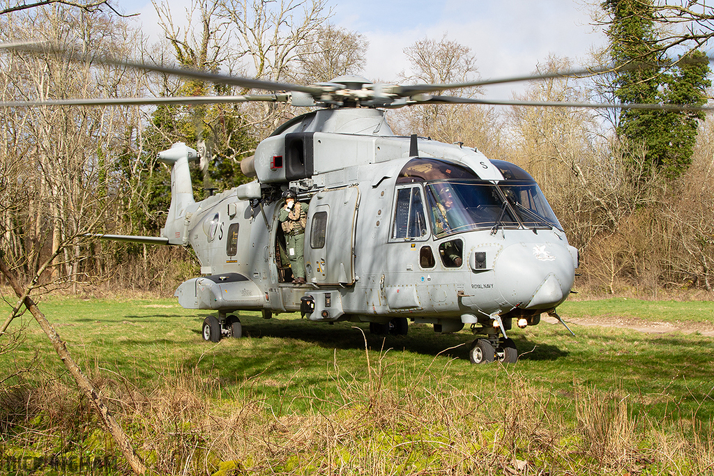 Westland Merlin HC4 - ZJ134 / S - Royal Navy