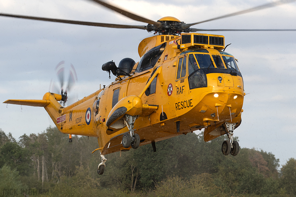 Westland Sea King HAR3 - XZ597/G-SKNG - RAF