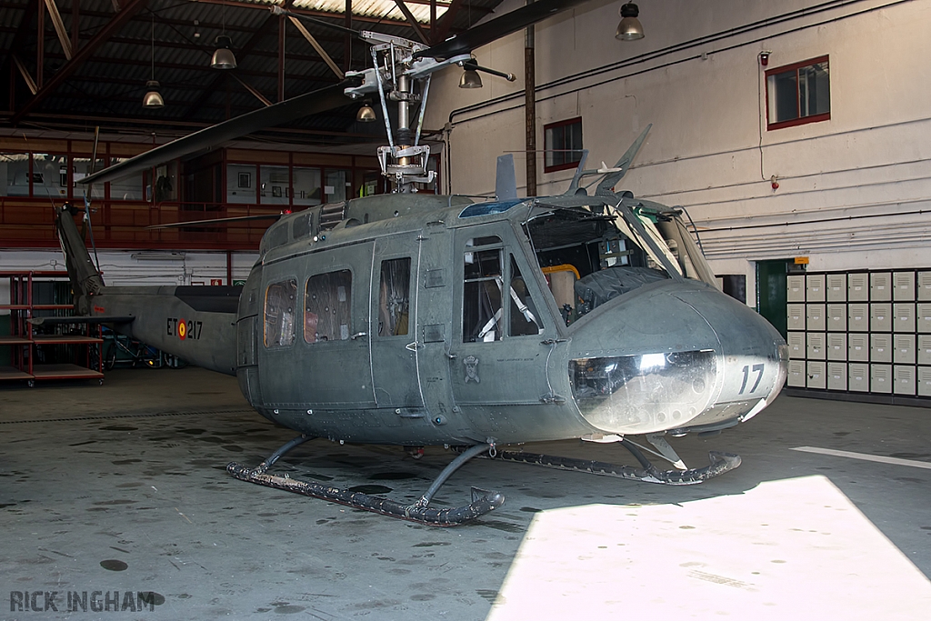 Bell UH-1H Iroquois - HU.10-40 / ET-217 - Spanish Army