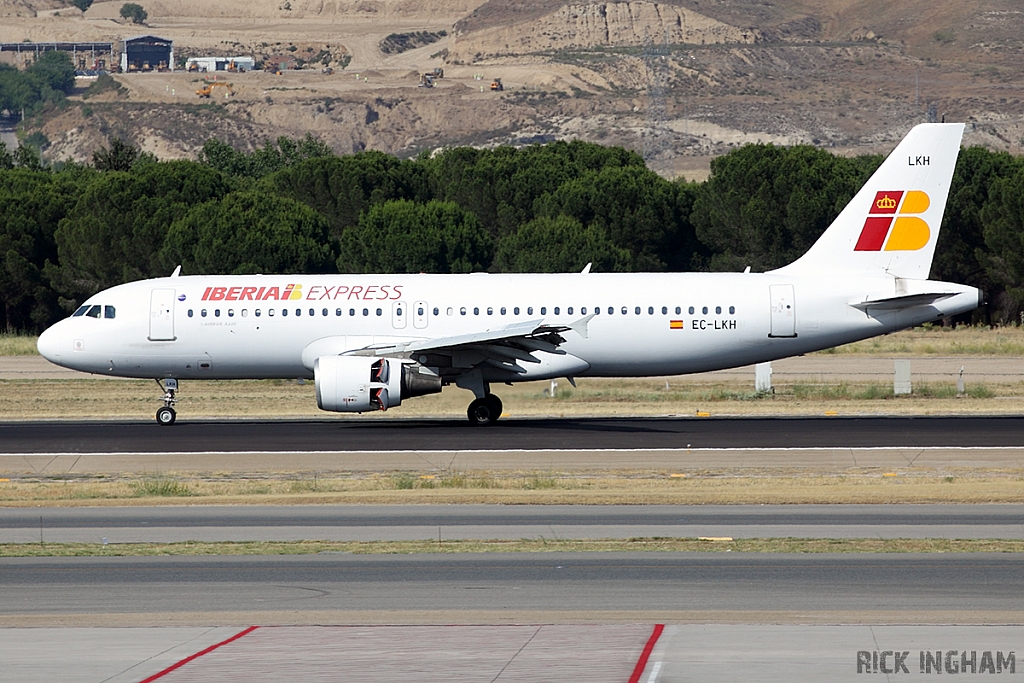 Airbus A320-214 - EC-LKH - Iberia Express