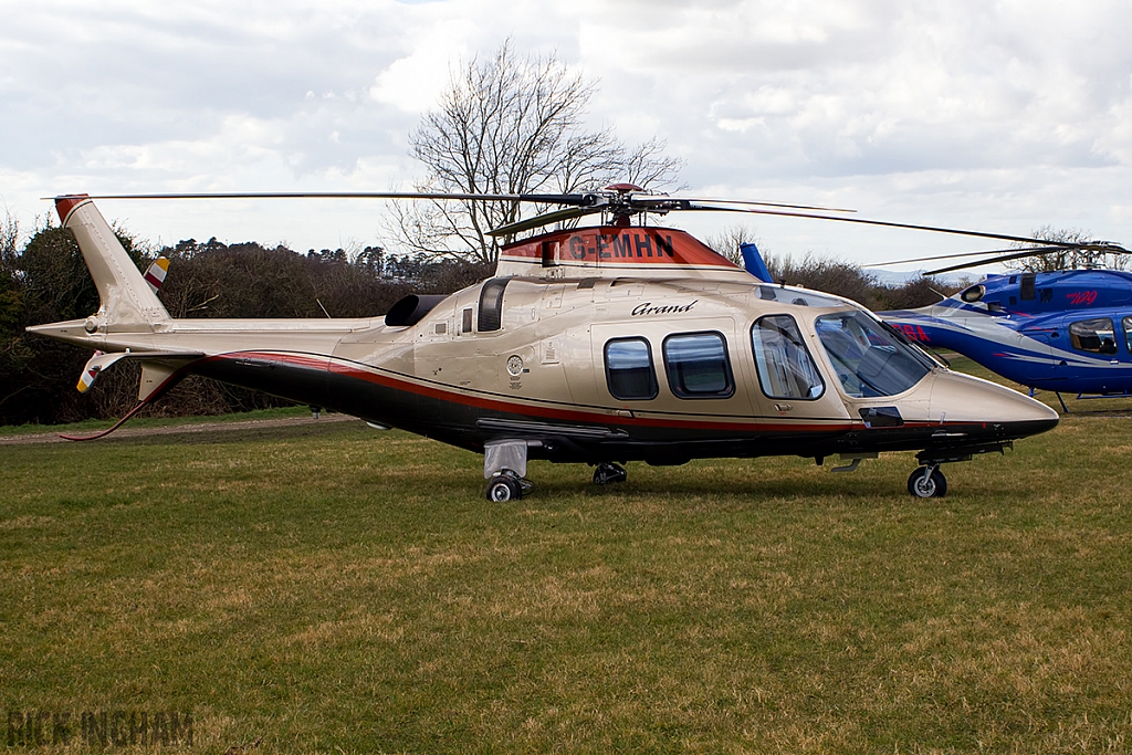 Agusta A109S Grand - G-EMHN