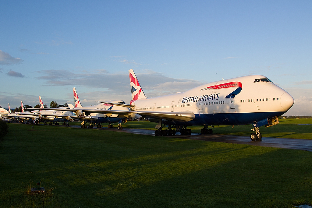 Boeing 747-436 - G-BYGB + G-BYGF + G-CIVL + G-CIVJ + G-CIVN - British Airways