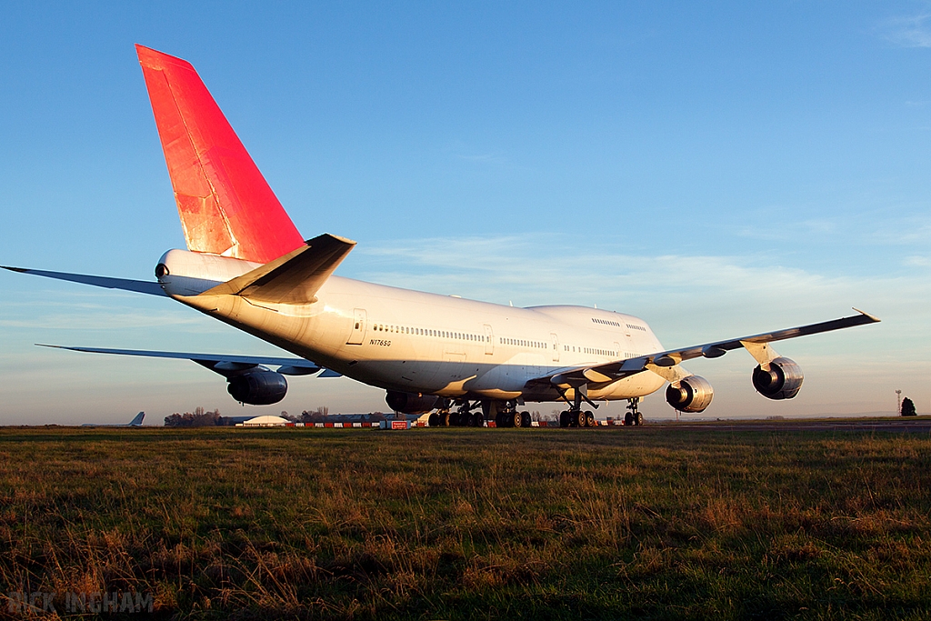Boeing 747-338 - N176SG - Ex Qantas Airways