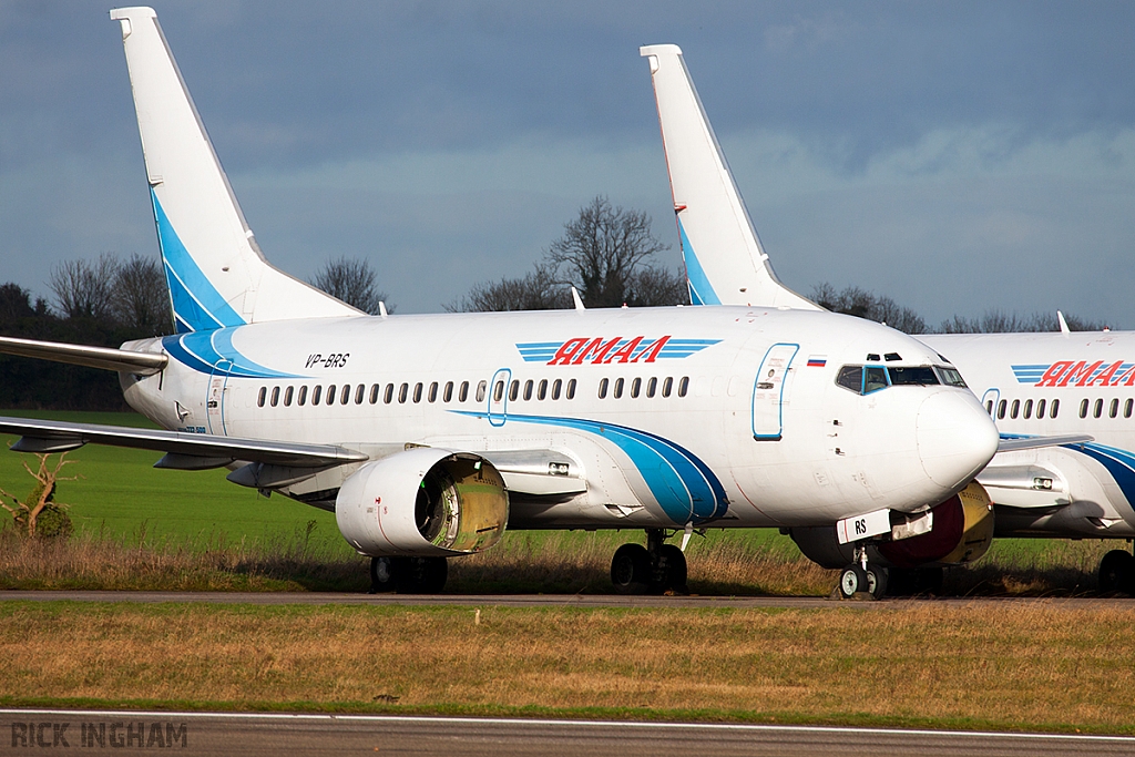 Boeing 737-528 - VP-BRS - Yamal Airlines