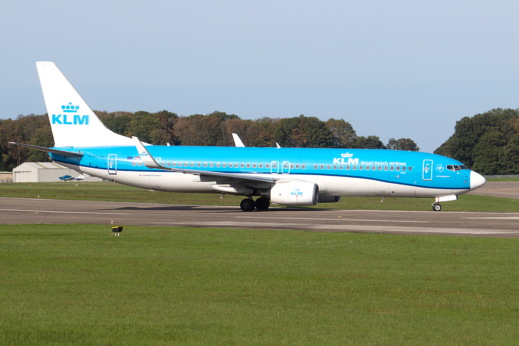 Boeing 737-8K2 - PH-BXB - KLM
