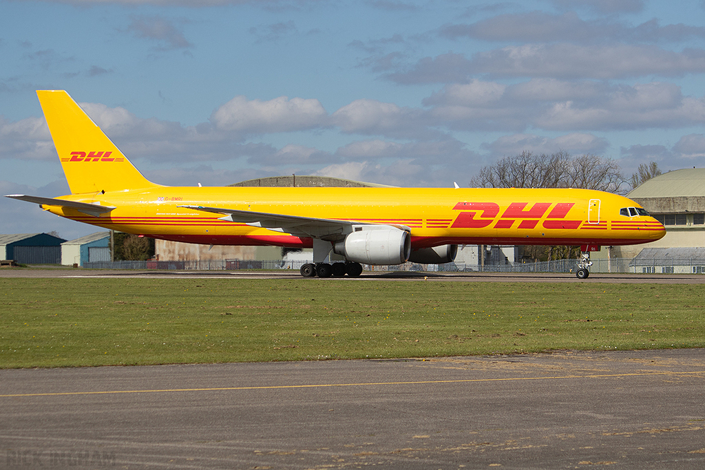 Boeing 757-236SF - G-BMRI - DHL Aviation