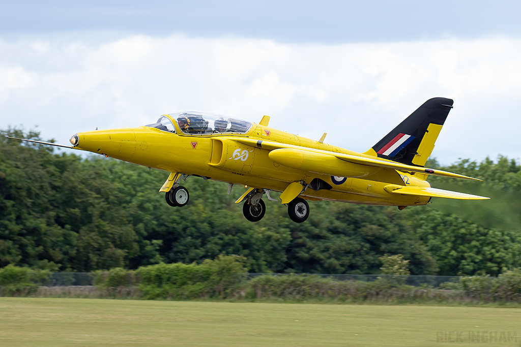 Hawker Siddeley Gnat T1 - XR992/G-MOUR - RAF | Yellow Jacks