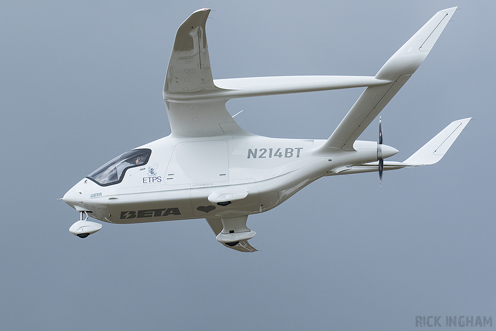 Beta Technologies CX300 - N214BT