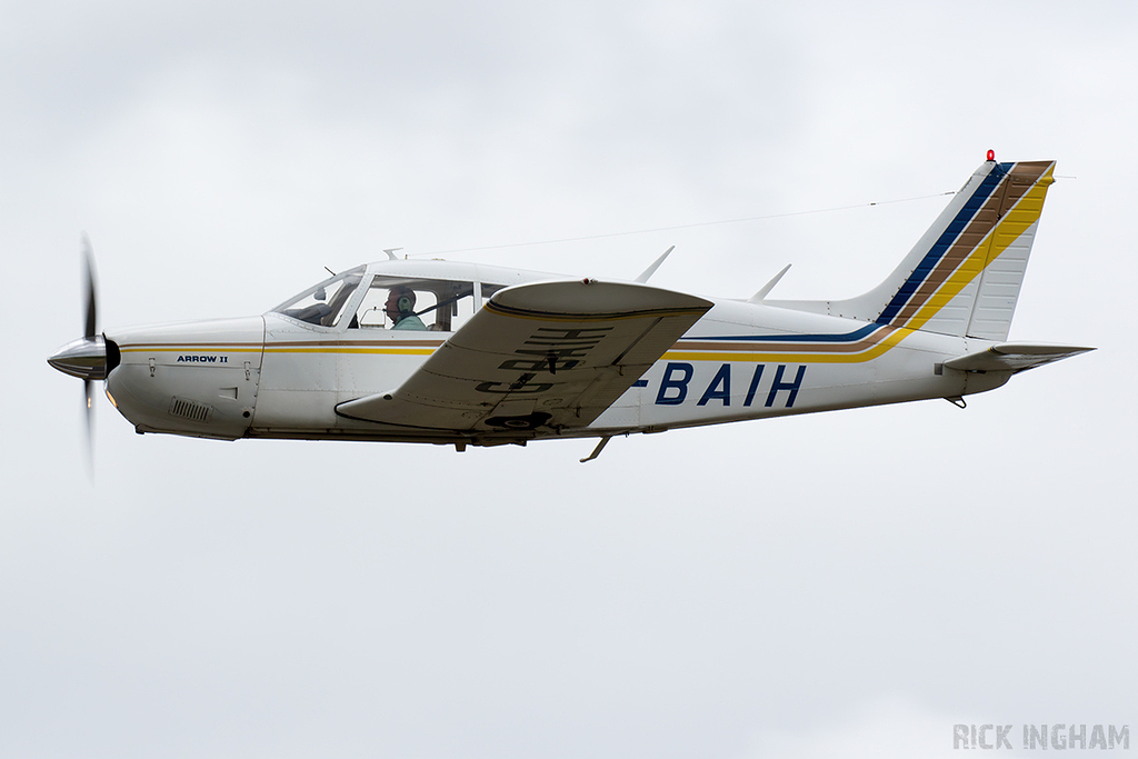 Piper PA-28R-200 Cherokee Arrow II - G-BAIH