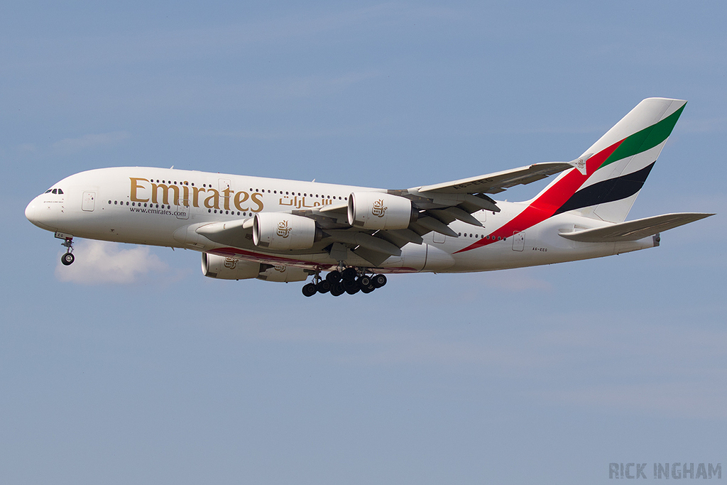 Airbus A380-861 - A6-EEG - Emirates