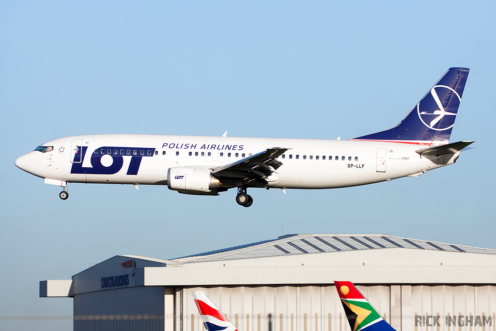 Boeing 737-45D - SP-LLF - LOT Polish Airlines
