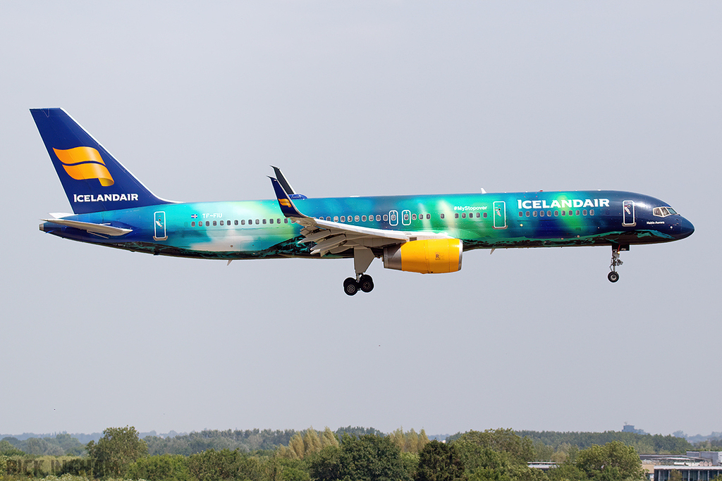Boeing 757-256 - TF-FIU - Icelandair