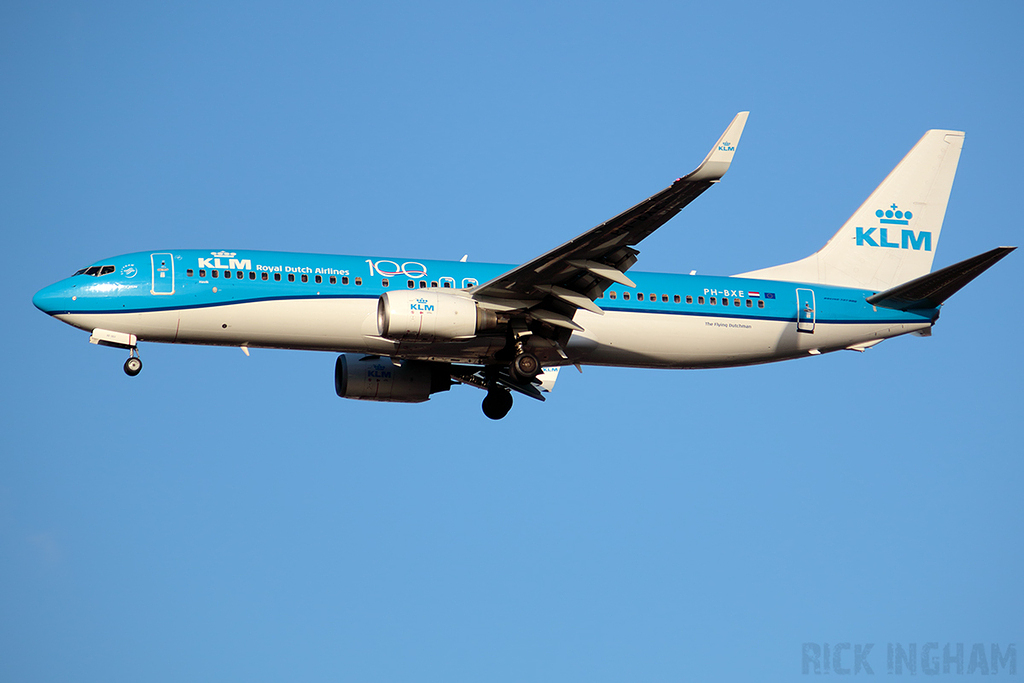 Boeing 737-8K2WL - PH-BXE - KLM