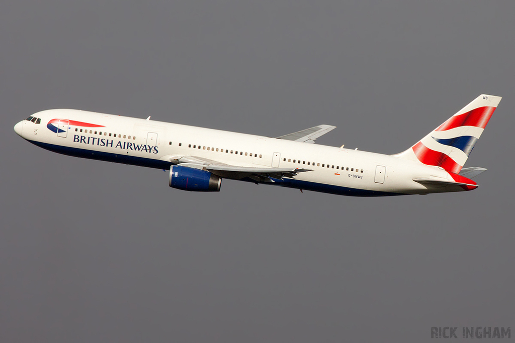 Boeing 767-336ER - G-BNWS - British Airways