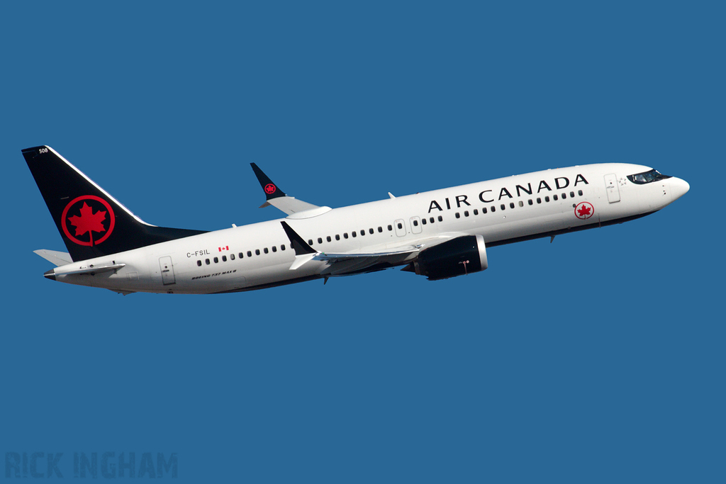 Boeing 737 MAX 8 - C-FSIL - Air Canada