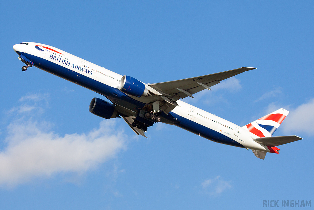 Boeing 777-36NER - G-STBE - British Airways