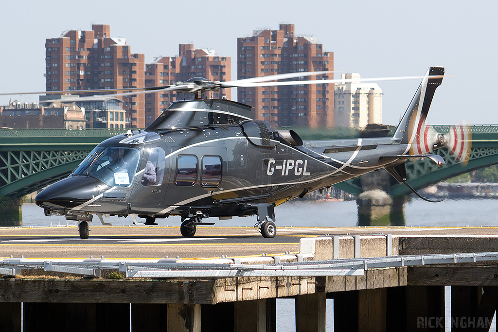 AgustaWestland A109SP - G-IPGL - FlexJet