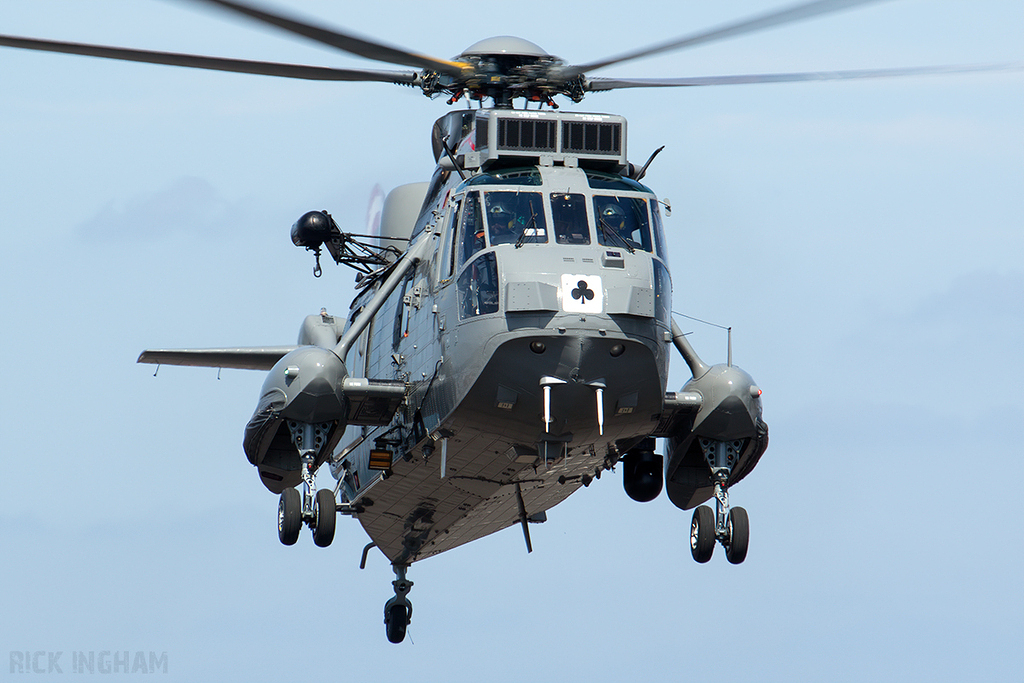 Westland Sea King HU5 - ZA137 - HeliOperations