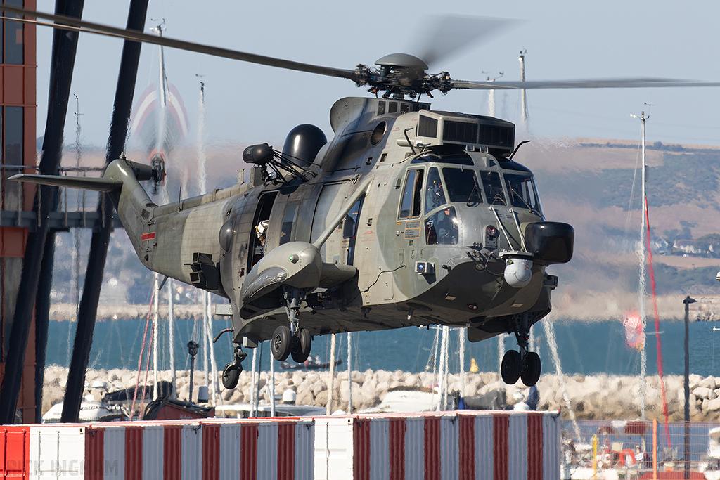 Westland Sea King Mk.41 - 89+64 - HeliOperations