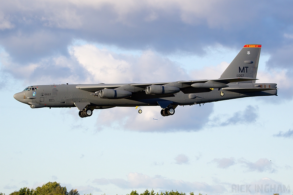Boeing B-52H Stratofortress - 60-0007 - USAF