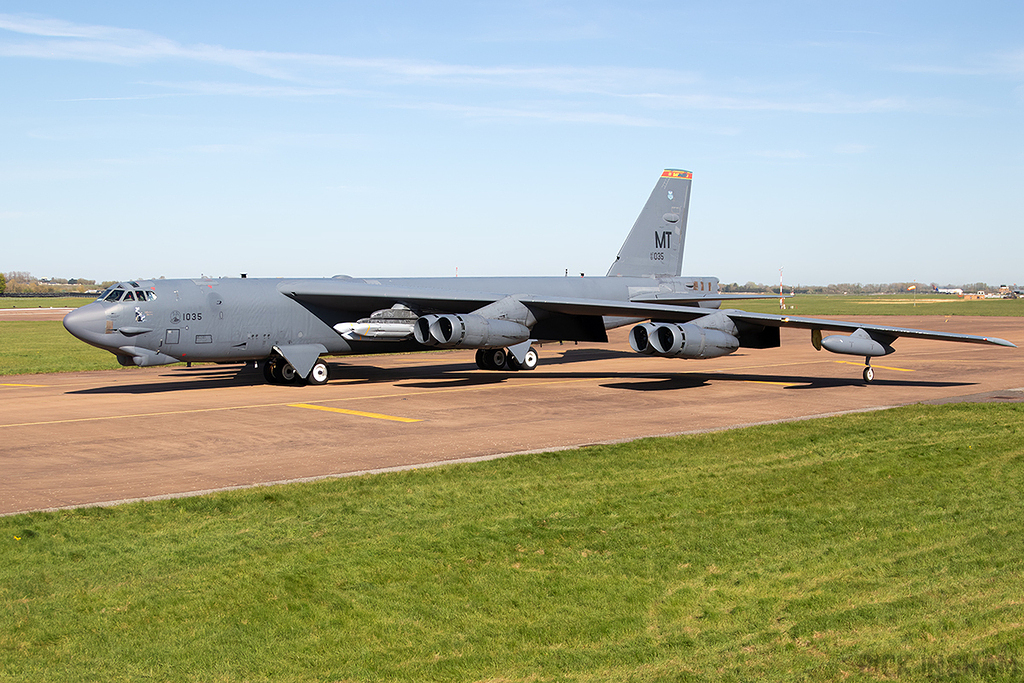 Boeing B-52H Stratofortress - 61-0035 - USAF