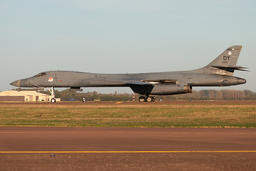 Rockwell B-1B Lancer - 86-0124 - USAF