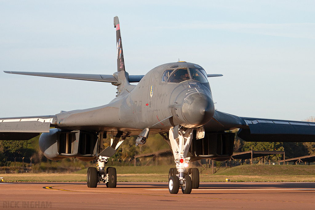 Rockwell B-1b Lancer - 85-0060 - USAF