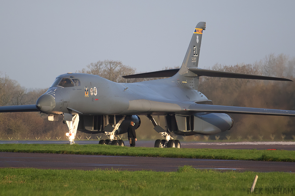 Rockwell B-1B Lancer - 86-0121 - USAF