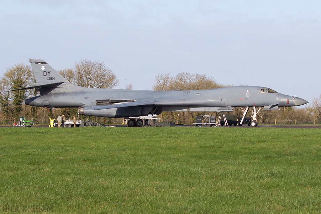 Rockwell B-1B Lancer - 85-0064 - USAF