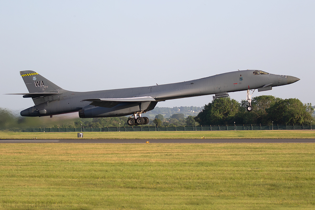Rockwell B-1B Lancer - 86-0107 - USAF