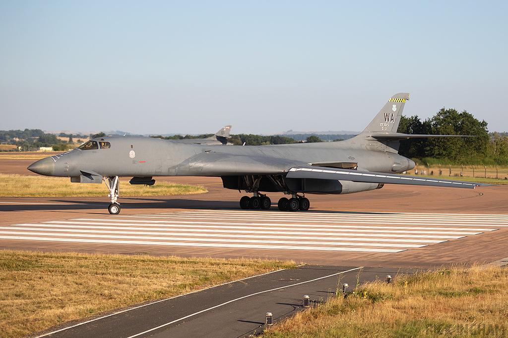 Rockwell B-1B Lancer - 86-0107 - USAF