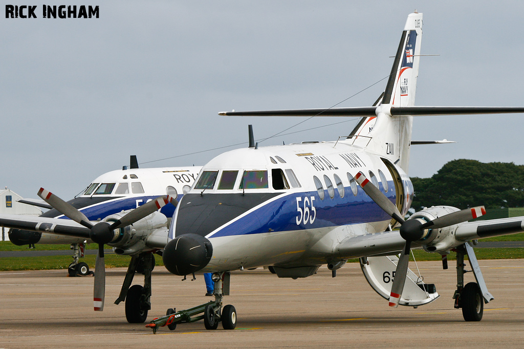 Scottish Aviation Jetstream T2 - ZA111/565 - Royal Navy