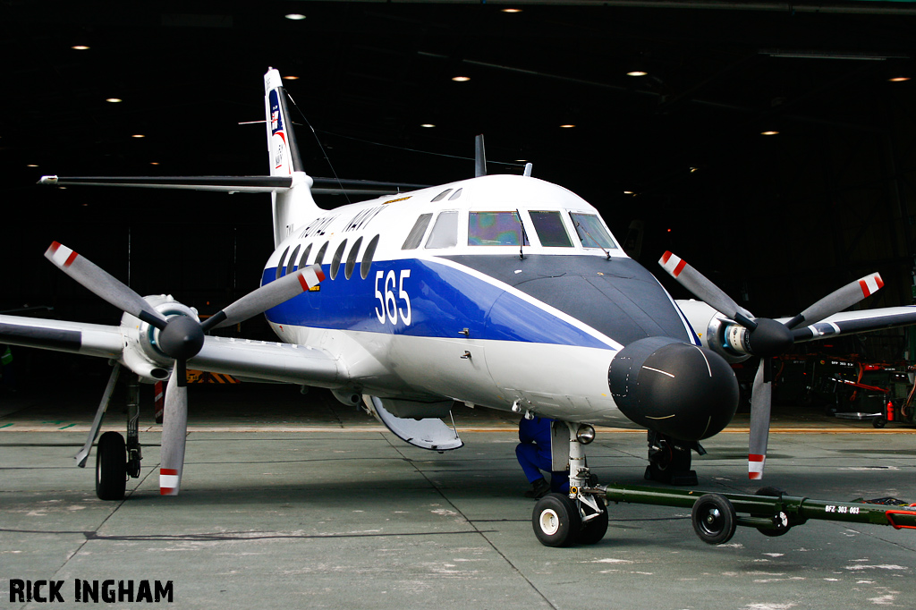 Scottish Aviation Jetstream T2 - ZA111/565 - Royal Navy