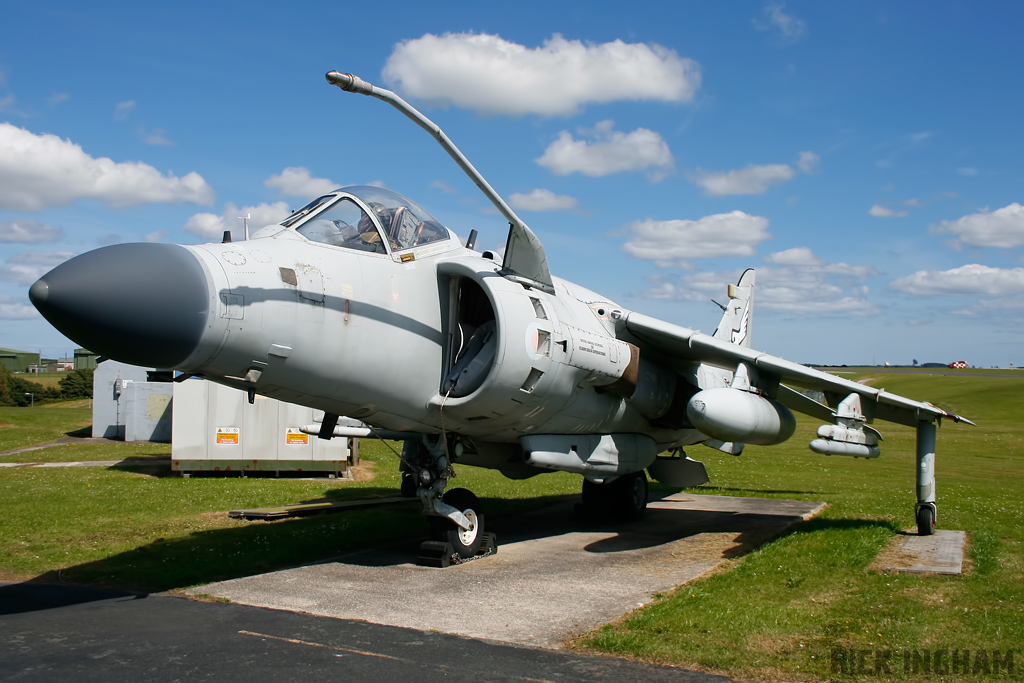 British Aerospace Sea Harrier FA2 - ZD611 - Royal Navy