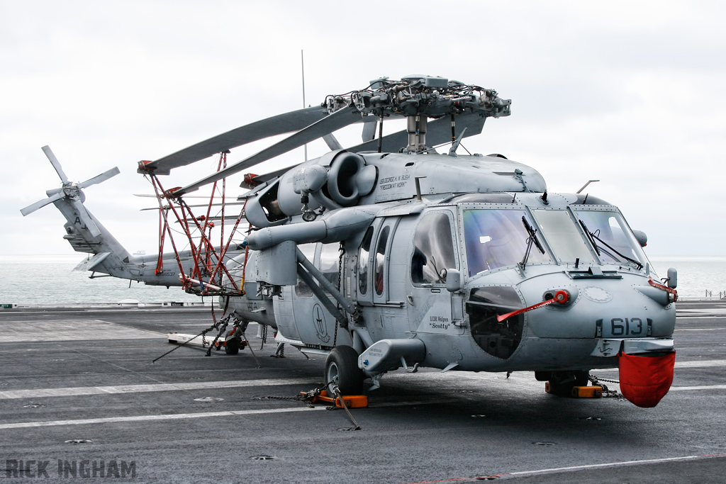 Sikorsky MH-60S Knighthawk - 167842/613 - US Navy