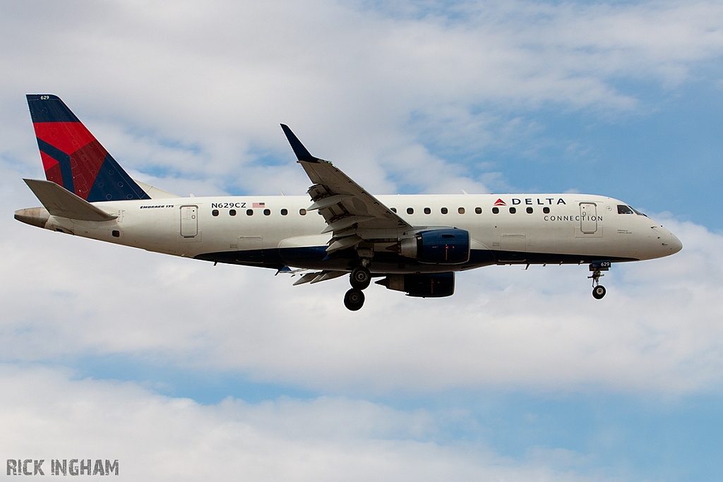 Embraer ERJ-175LR - N629CZ - Delta Connection