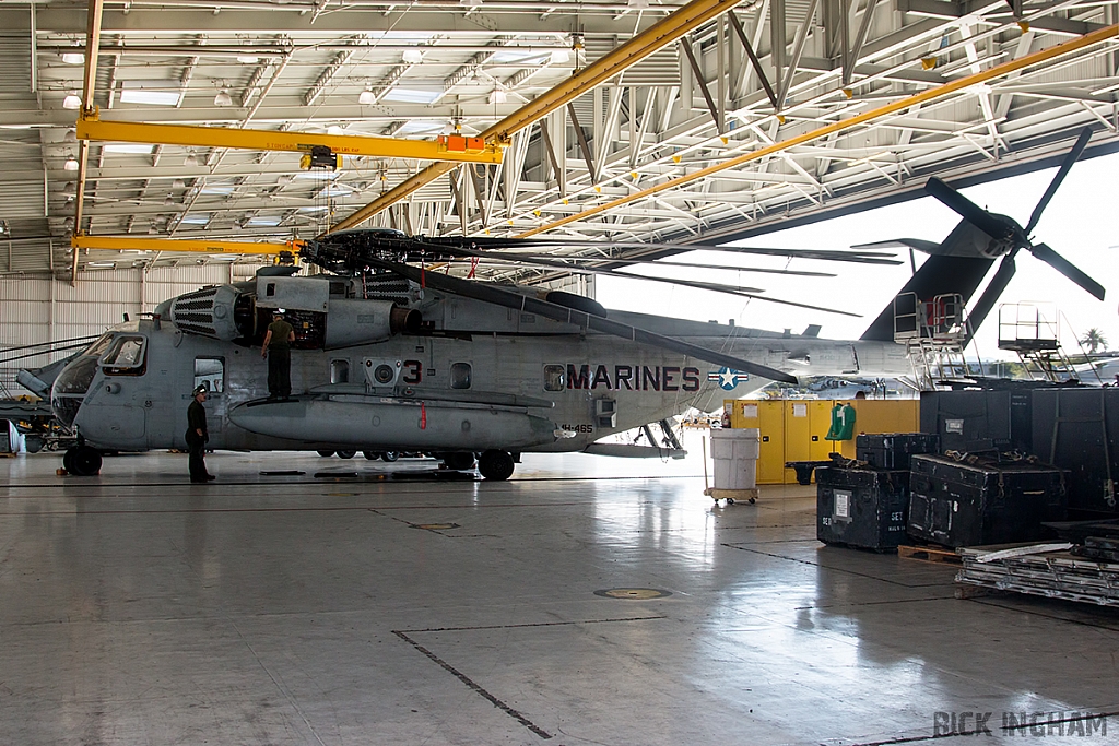 Sikorsky CH-53E Super Stallion - 164361 - USMC