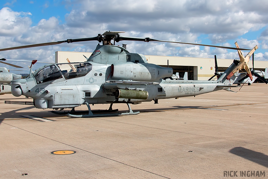 Bell AH-1Z Viper - 168528/43 - USMC