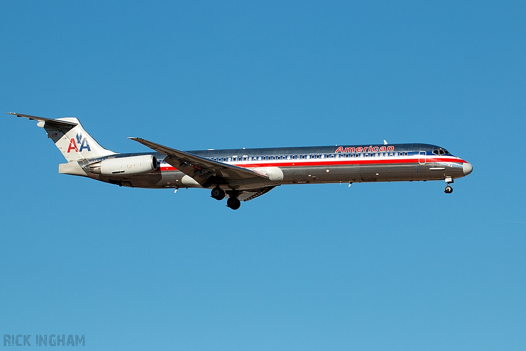 Mcdonnell Douglas DC-9-82 - N479AA - American Airlines