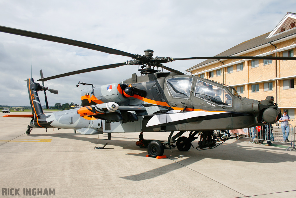 Boeing AH-64D Apache - Q-17 - RNLAF