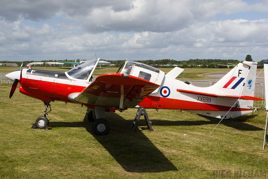 Scottish Aviation Bulldog T1 - XX699/G-IDID - RAF