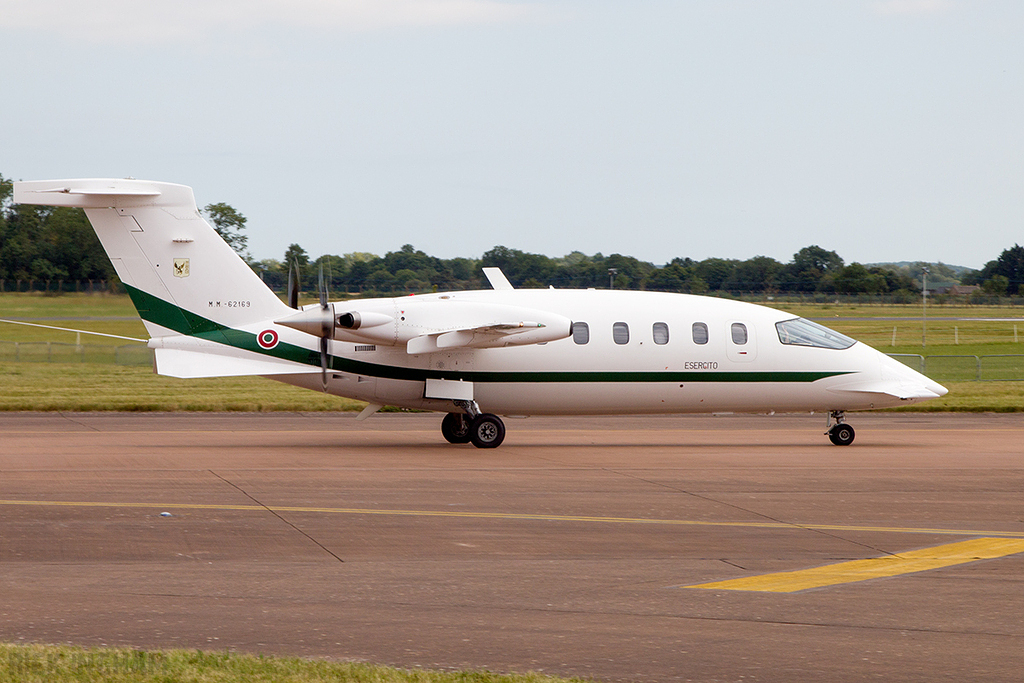 Piaggio P180 Avanti - MM62169 - Italian Army