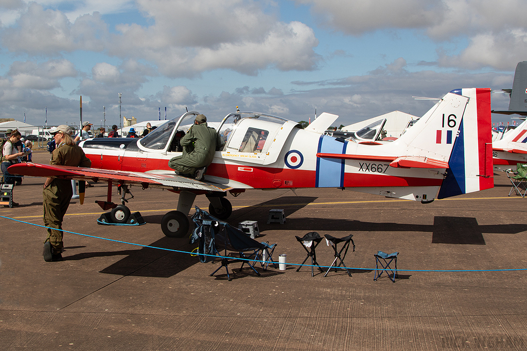 Scottish Aviation Bulldog T1 - XX667 (G-BZFN) - RAF
