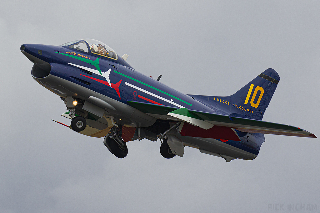 FIAT G91R - MM6305 / I-AMIC - Italian Air Force | Frecce Tricolori
