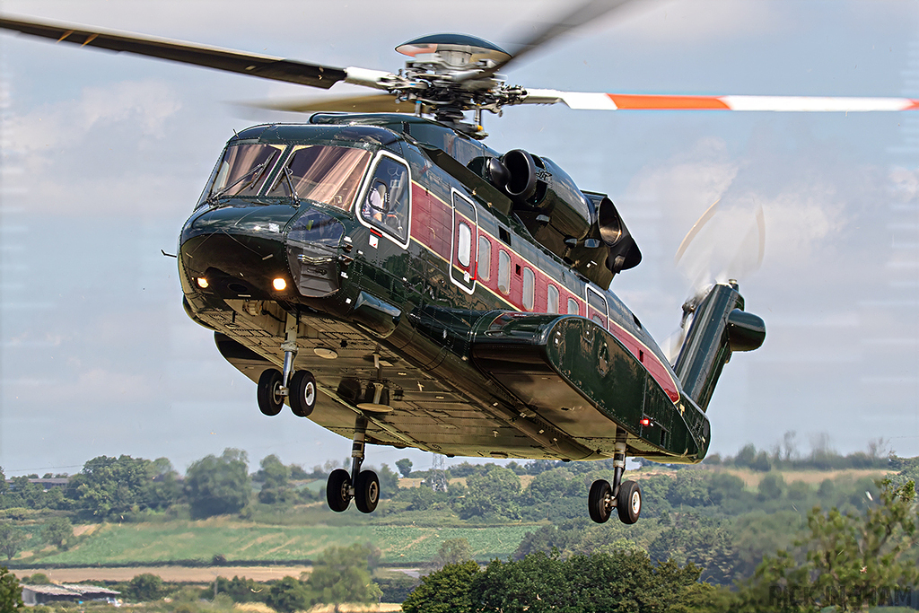 Sikorsky S-92A - G-FXCT (Ex G-LAWX) - FlexJet
