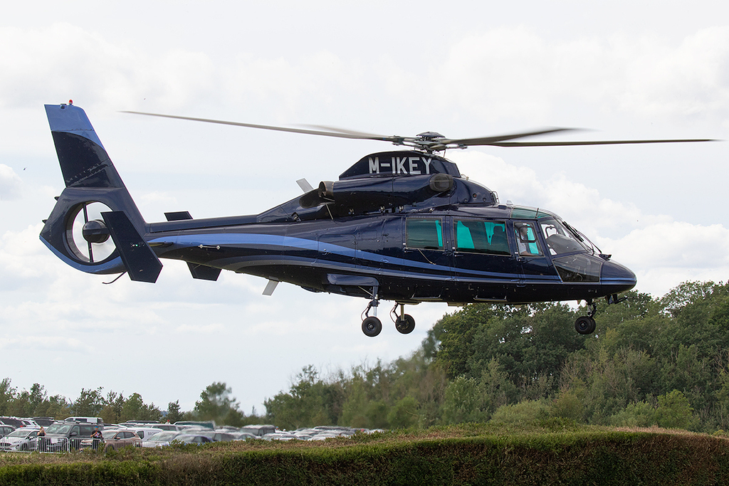 Eurocopter AS365 Dauphin - M-IKEY