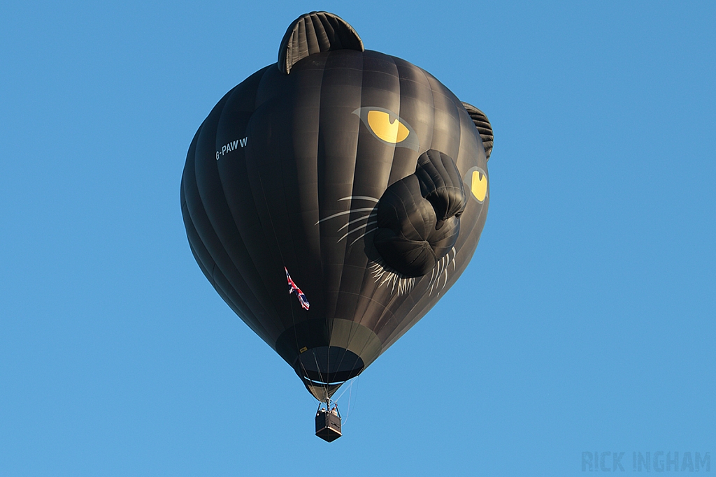 Ultramagic M90 Balloon - G-PAWW