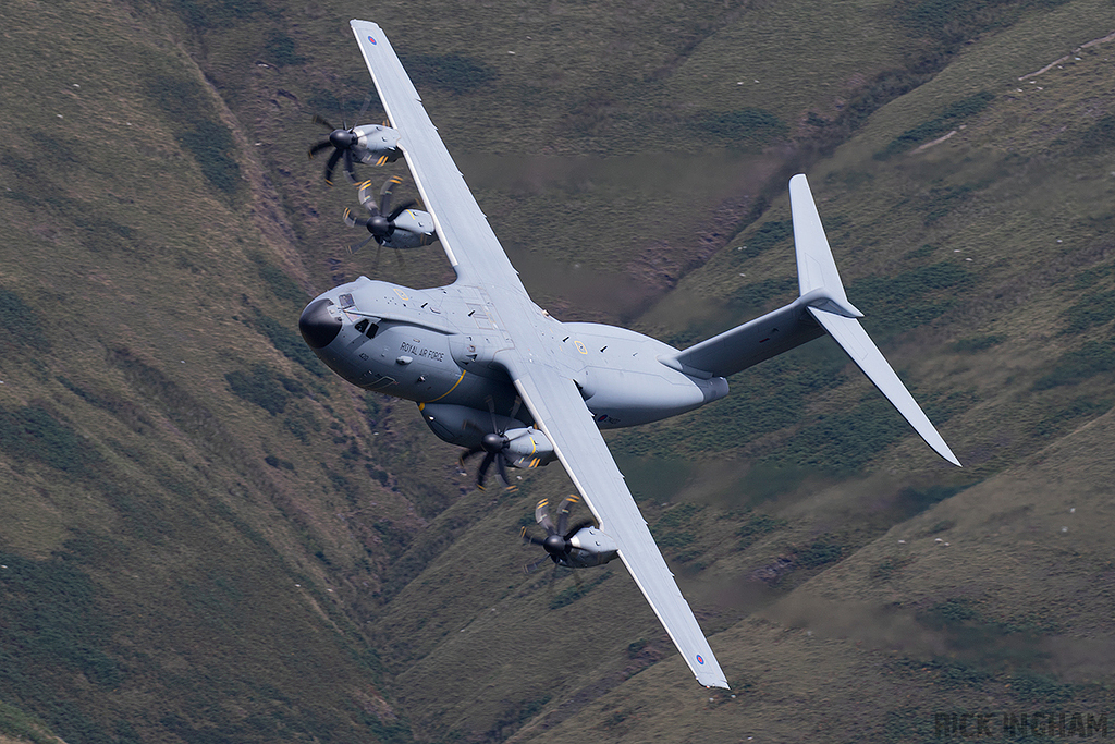 Airbus A400M Atlas - ZM420 - RAF