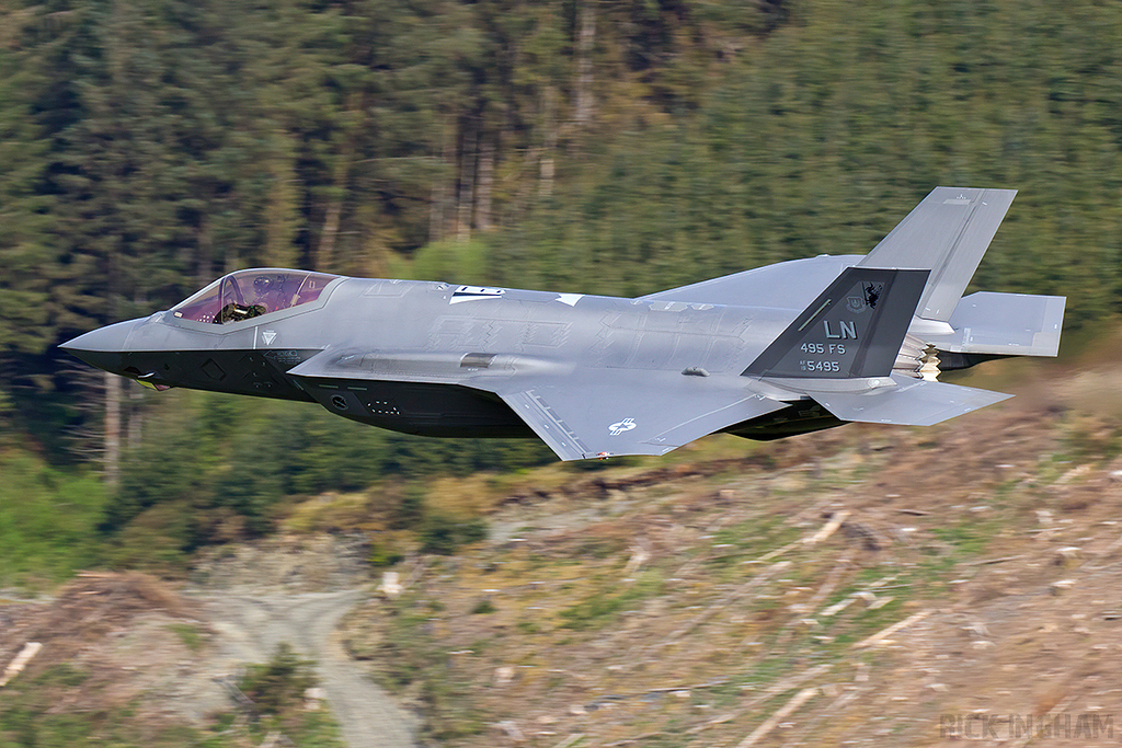 Lockheed Martin F-35A Lightning II - 19-5495 - USAF